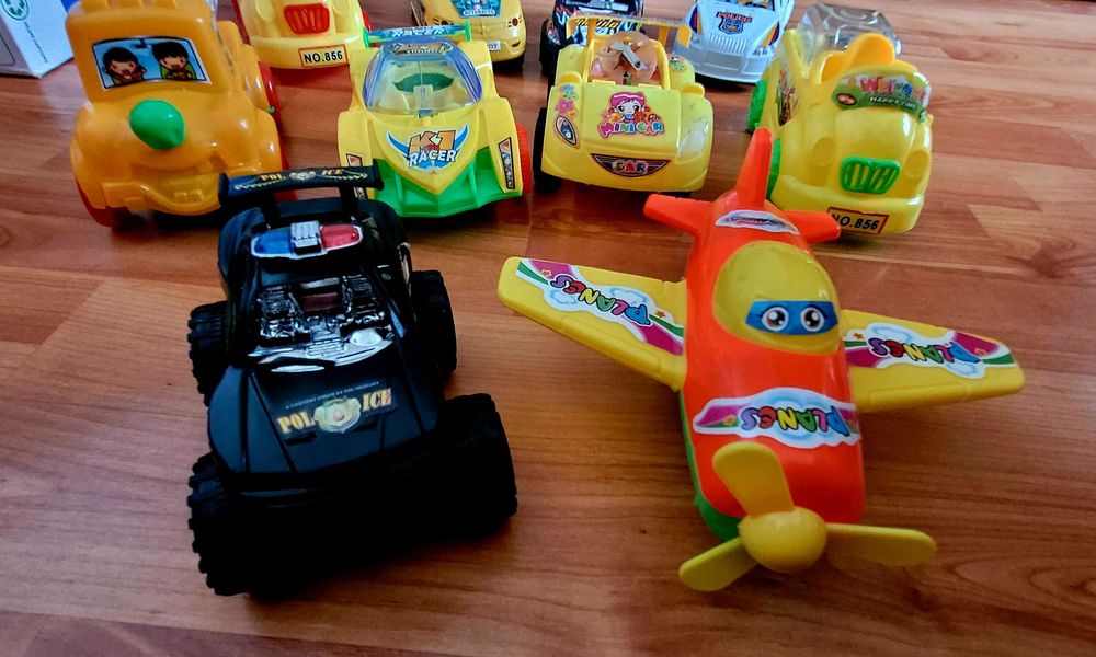 Детски играчки-коли