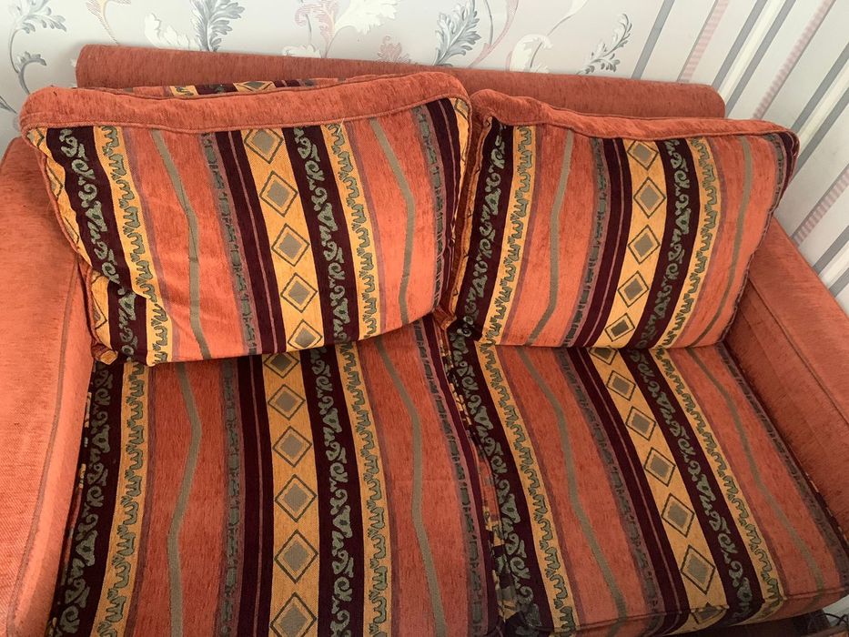 Продается диван+софа+кресла