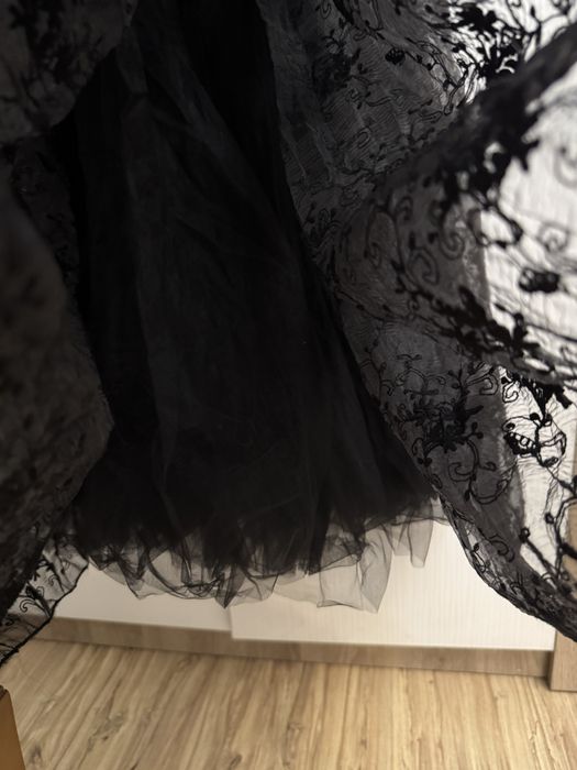 Платье гипюровое размер S