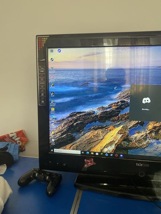 Vand pc gaming 900 lei cititi descriera nu trimit prin curier