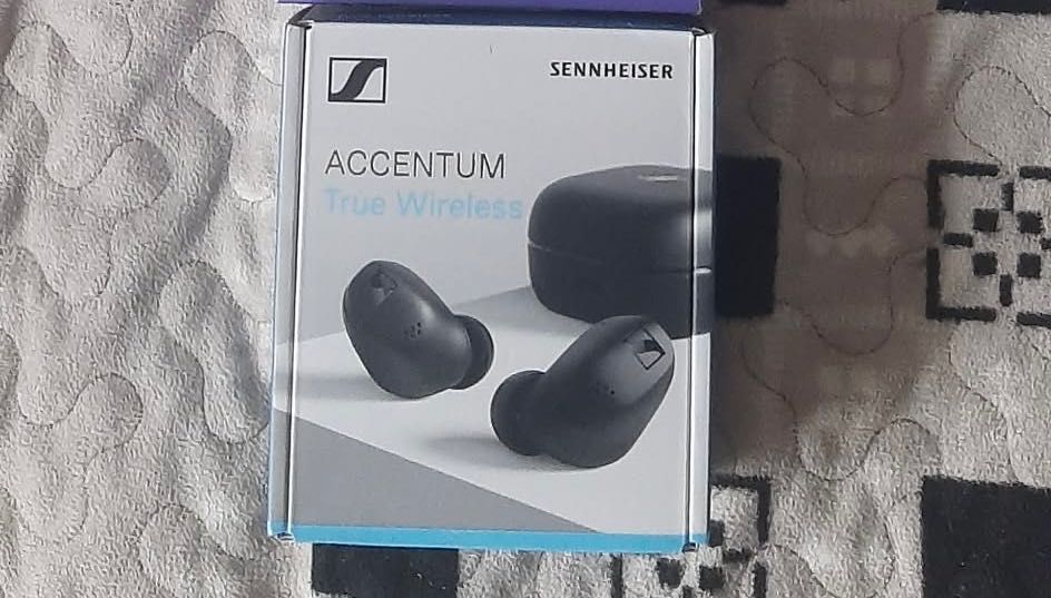 Vând căști Sennheiser ACCENTUM True Wireless,noi,sigilate