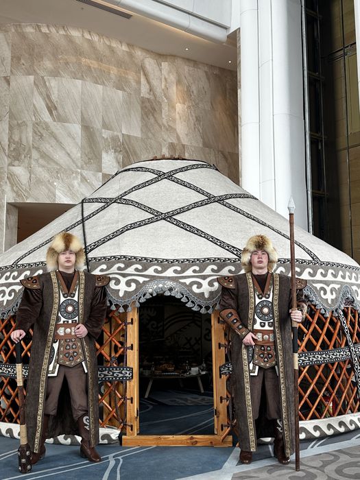 Аниматор Батыры Трон Сундет той буркит