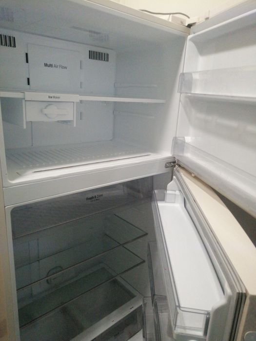 Продам холодильник LG