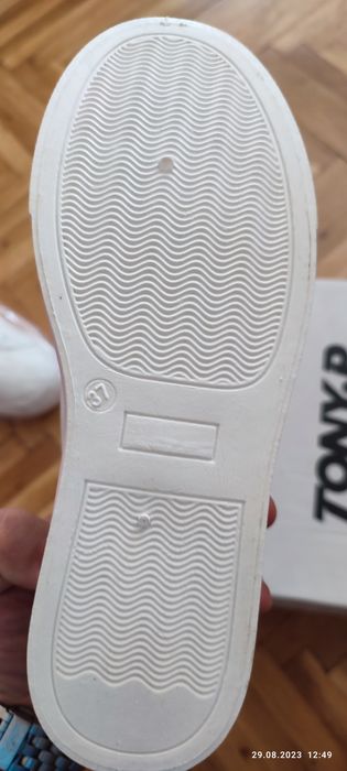 Дамски кожени кецове бяло и розово/маратонки 37