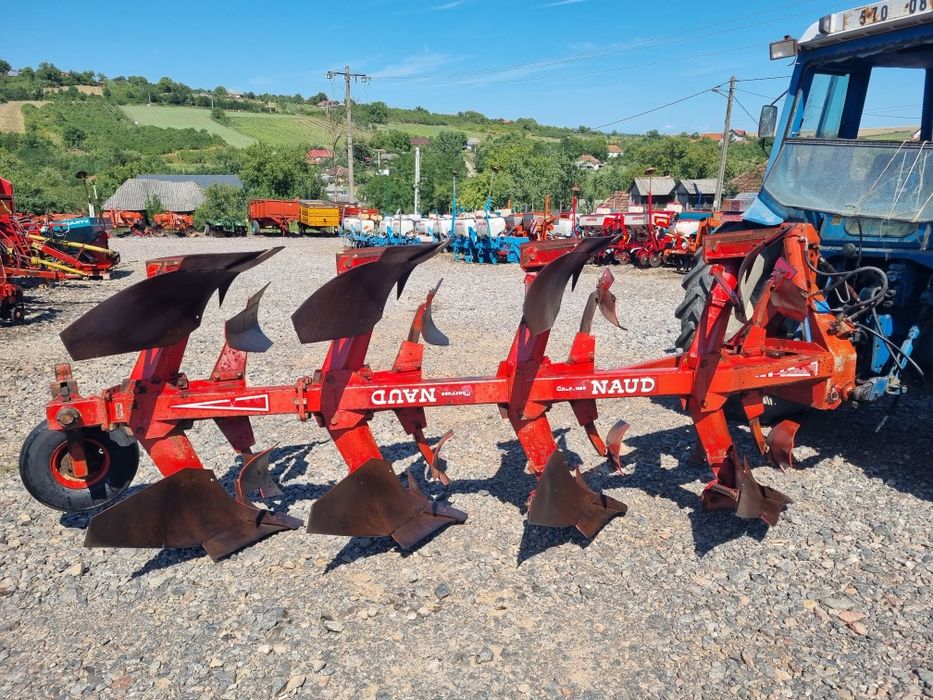 Plug Reversibil Naud 3+1 brazde