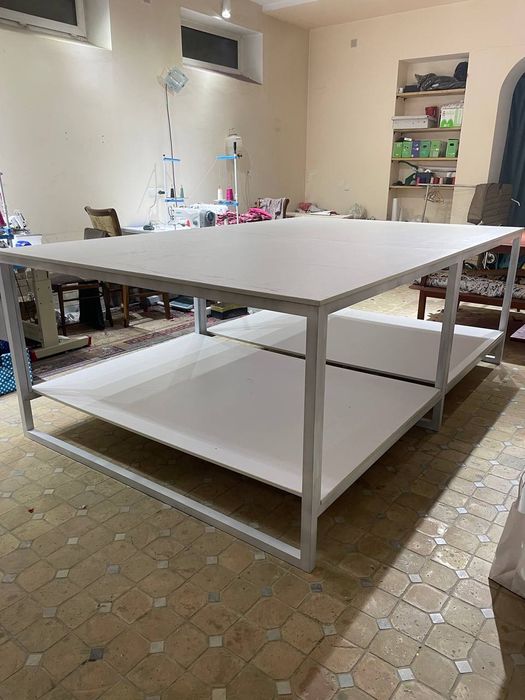 Кройний стол в стиле лофт на заказ