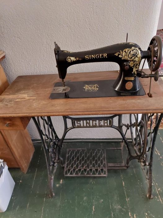 Шевна машина Сингер