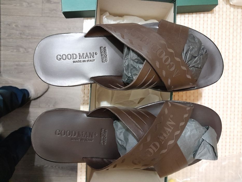 Продам кожаные шлепки GOOD  MAN