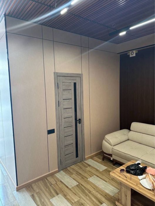 Офис на катартале со своим санузлом