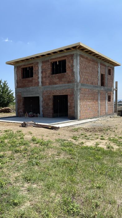 Firma constructii/echipa constructii