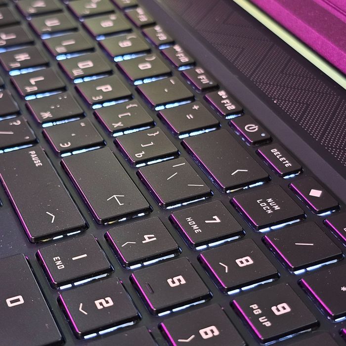 Ноутбук для игр и работы HP Victus 16