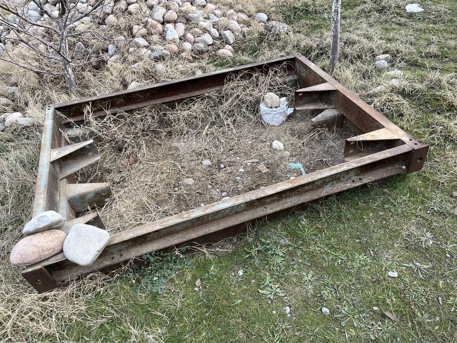 Срочно пр/ся швеллер б/у                                            .