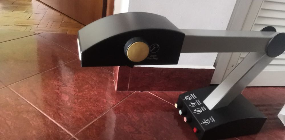 aparat deficiente vedere lupa digitala Hilfsmittelzentrale Deininger