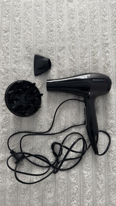 Uscator de par Remington