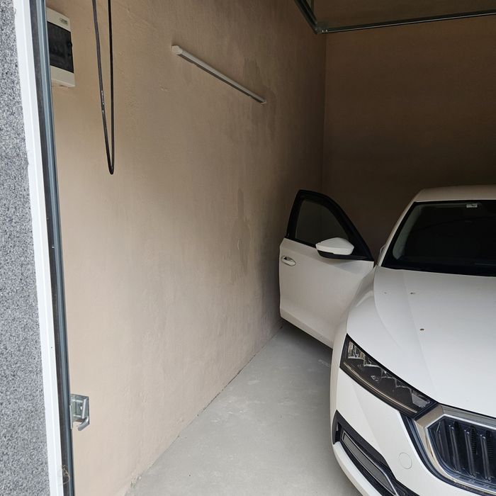 Дава се под наем Гараж / Паркомясто в София, Връбница 2 - 25 кв.м за 177.99 € - Снимка #17