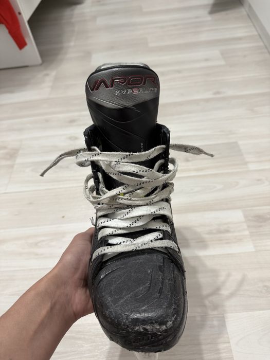 Хоккейные коньки Bauer Vapor HYPERLITE2