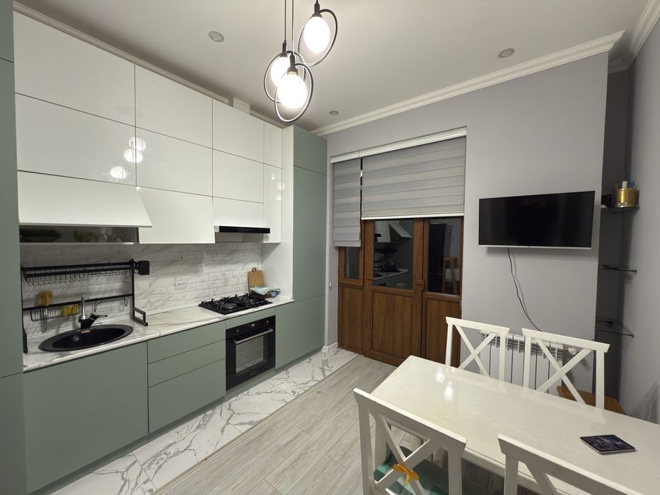 Сдаётся своя 3х ком квартира Джангох Ц-15