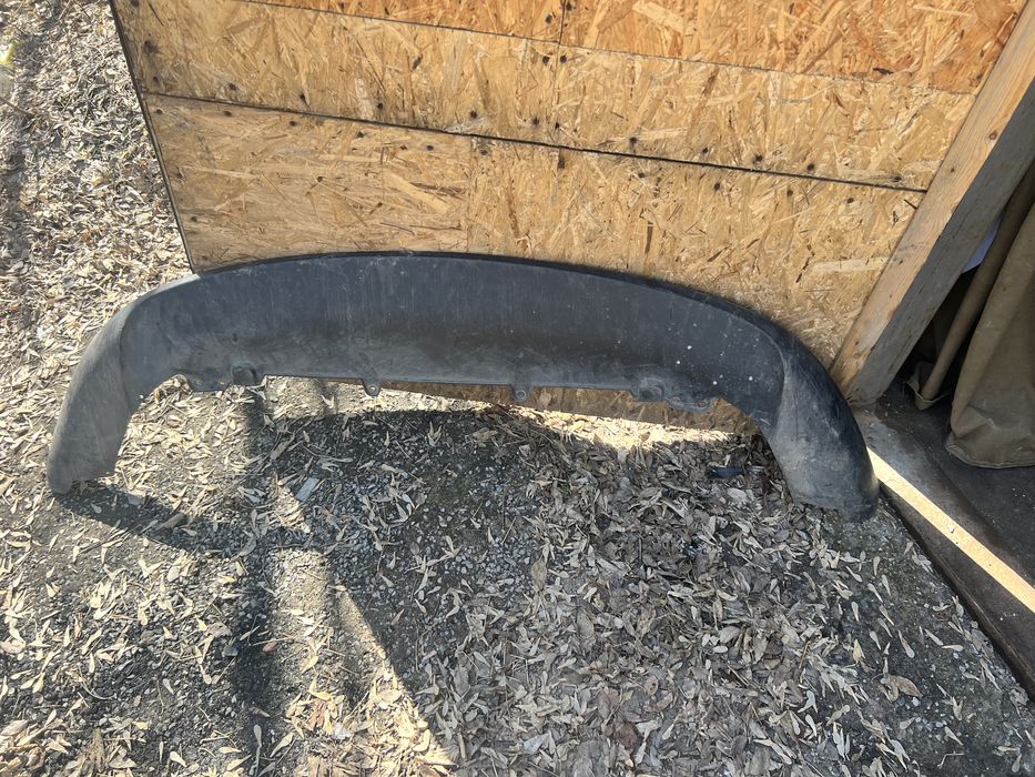 Volkswagen Jetta 5 ,губа переднего бампера (оригинал)