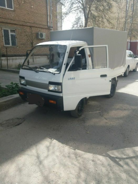 Лабо юк ташиш хизмати
