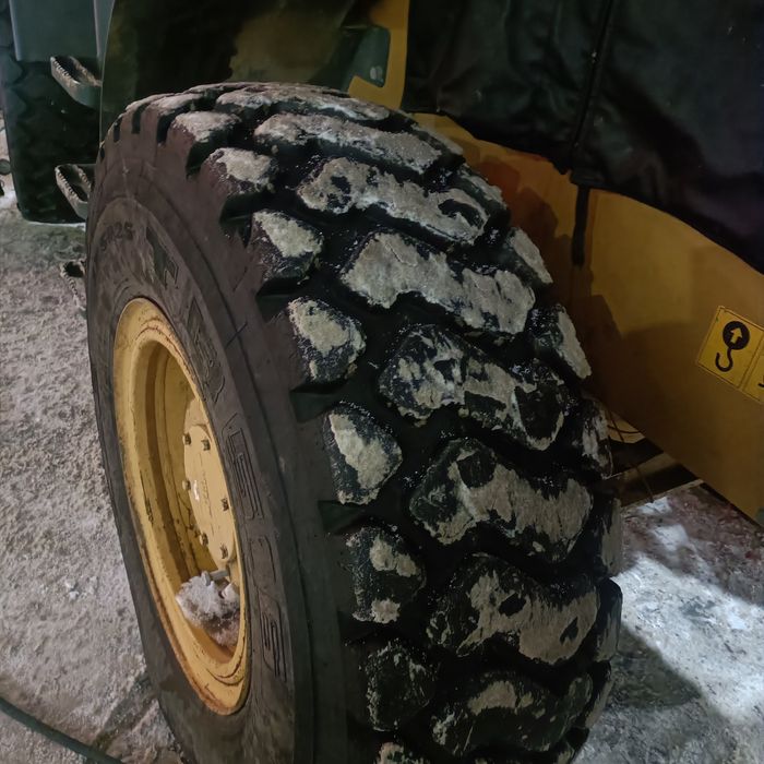 Продам погрузчик/фронтальный погрузчик