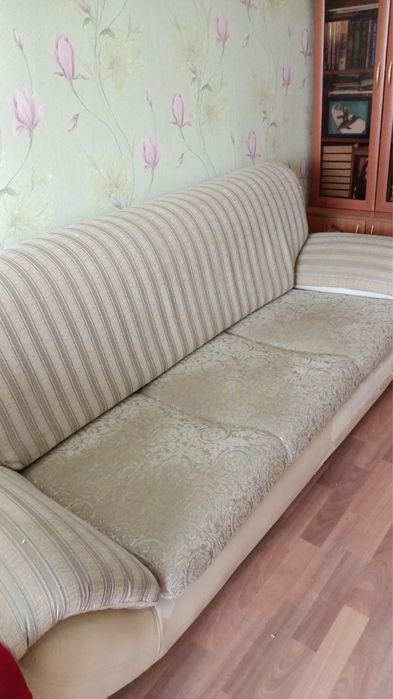 Диван трехместный и двухместный