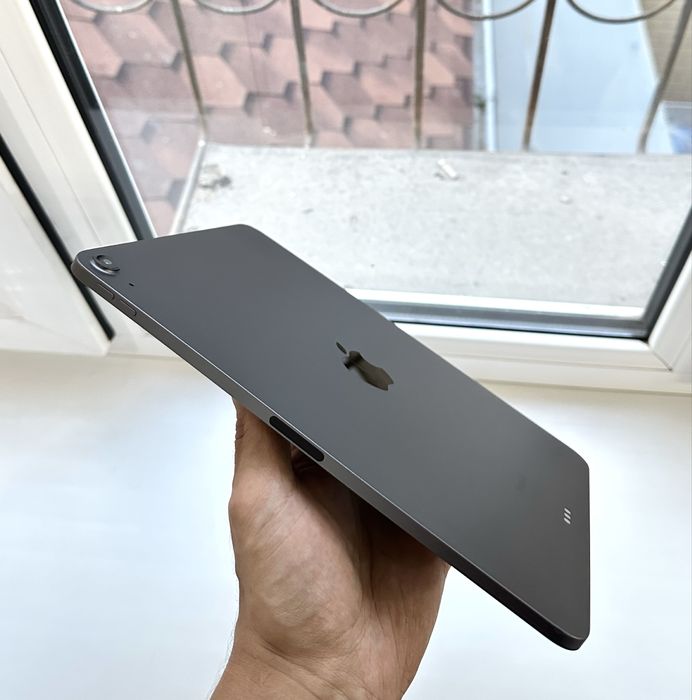 iPad Air 5 (M1) Gray 64GB WiFi 36Цикл