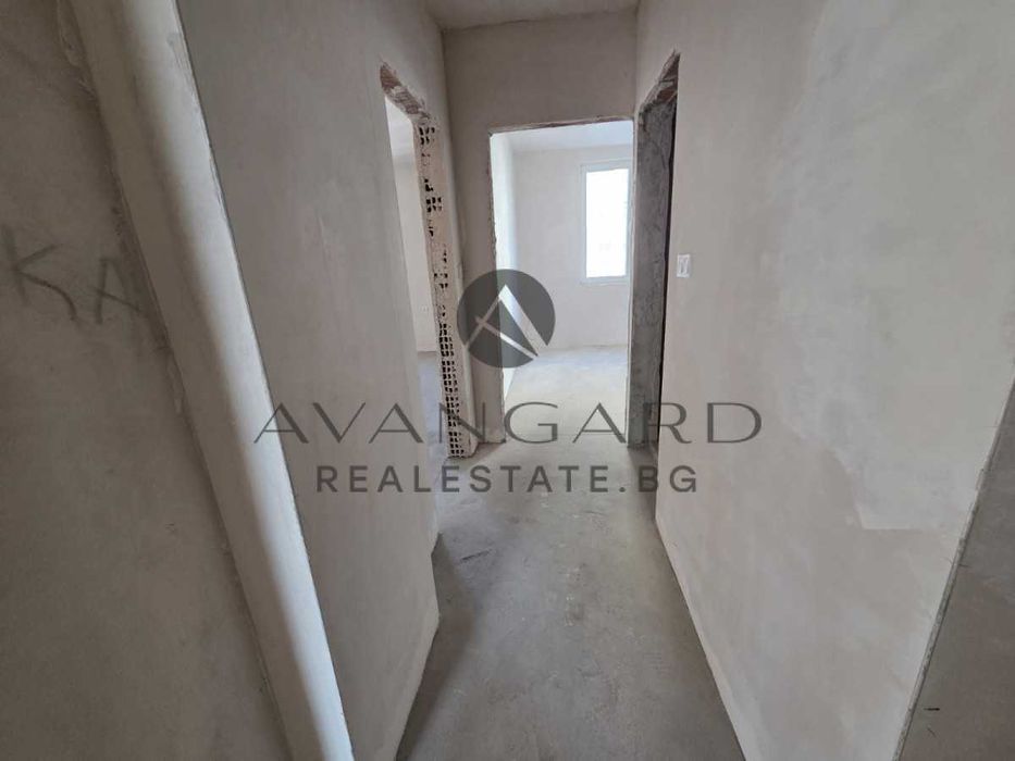 Продава се Тристаен апартамент в Пловдив, Тракия - 93 кв.м за 818 €/кв.м - Снимка #6