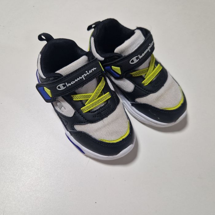 Adidasi Champions copii