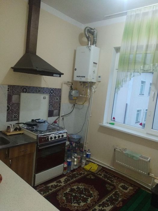 Срочно продаётся 2х ком квартира на 4-этаже навостройка