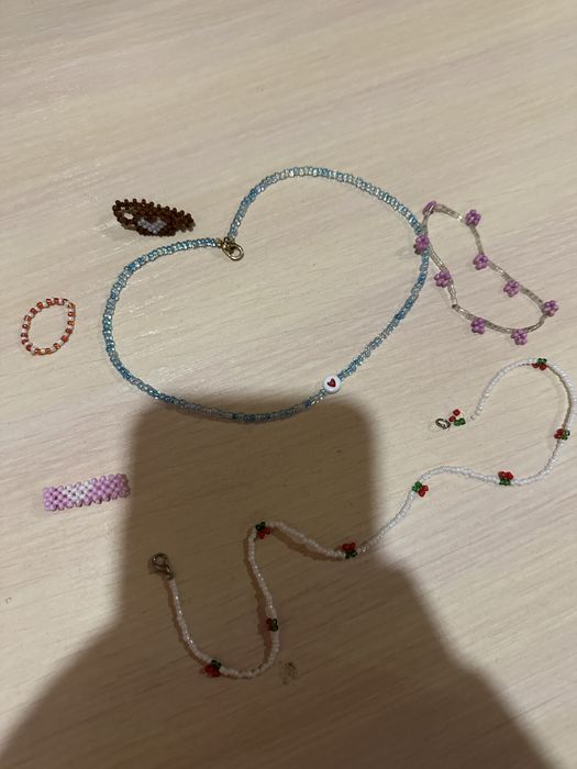 Украшения из бисера