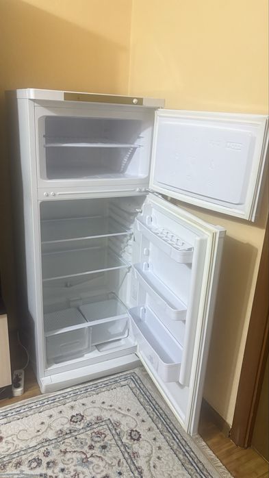 Продаю Холодильник