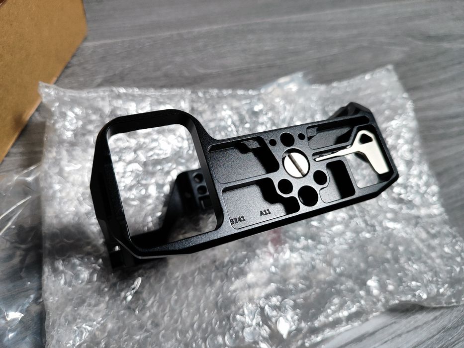 ПРОМО ! SmallRig SONY Професионална Full Cage рамка / фото аксесоар !