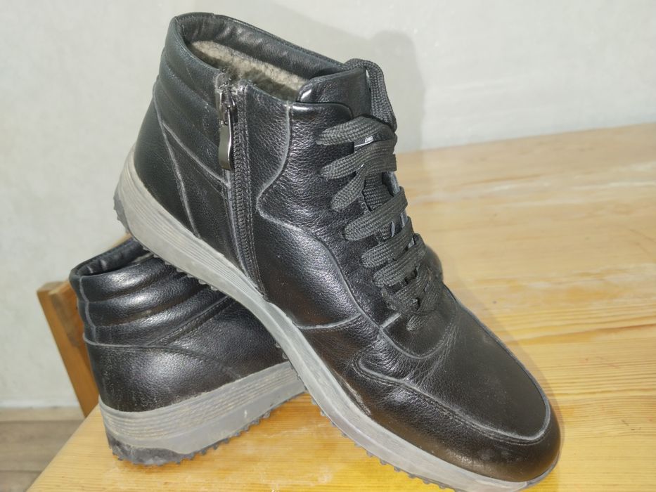 Продам обувь зимняя