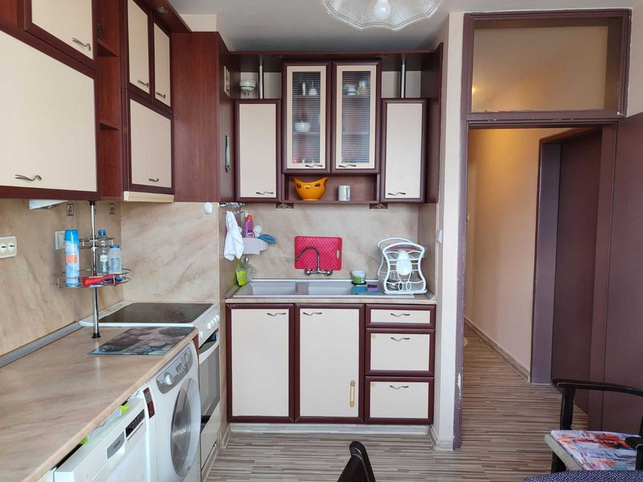 Дава се под наем Двустаен апартамент в София, Красна поляна 1 - 68 кв.м за 408 € - Снимка #1