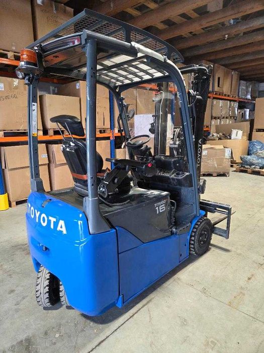 stivuitor electric toyota 8FBE16T,  1600 KG AN 2018 IMPECABIL