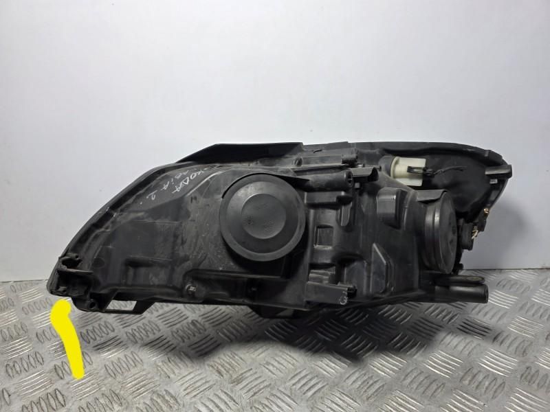 Far dreapta cu defect Skoda Fabia 2