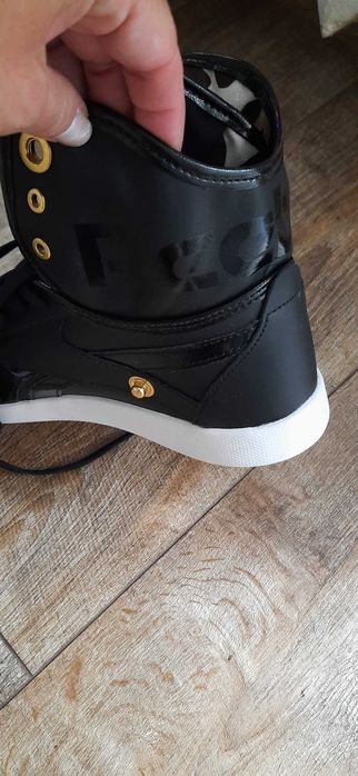 н.40 Reebok  sneakers