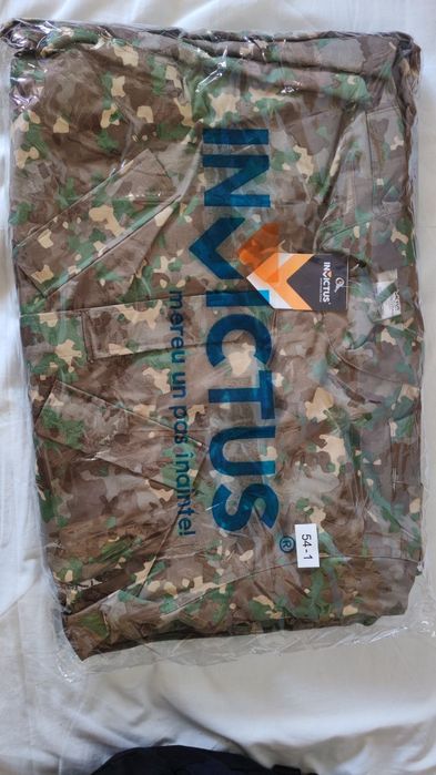 Costum combat invictus 54/1
