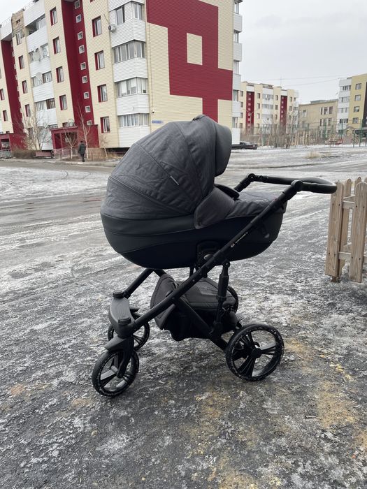 Продам коляску Adamex Encore 2 в 1