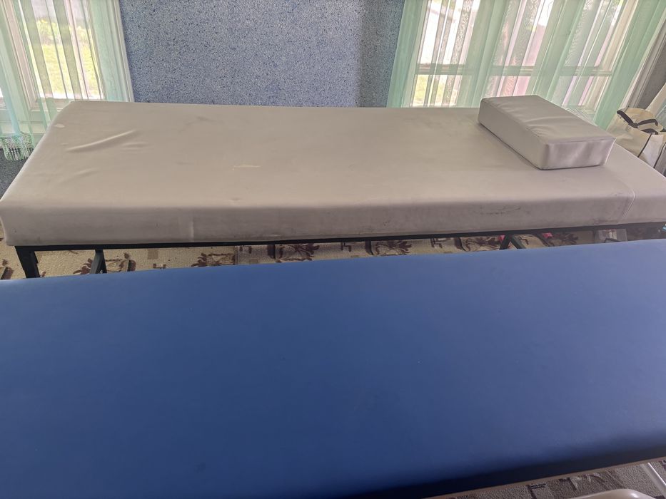 Кушетка медицинская