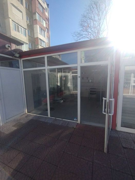 Дава се под наем Магазин в София, Надежда 2 - 70 кв.м за 612 € - Снимка #1