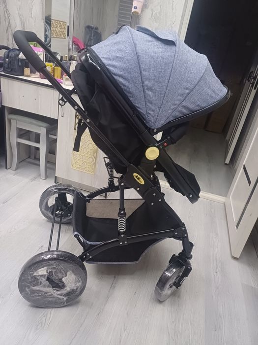 Продаётся трансформер коляска