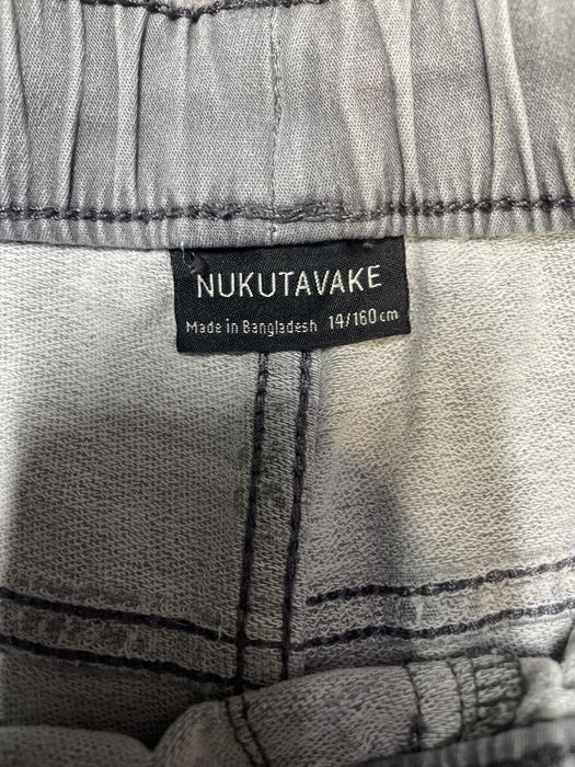 Продам джинсы для мальчика