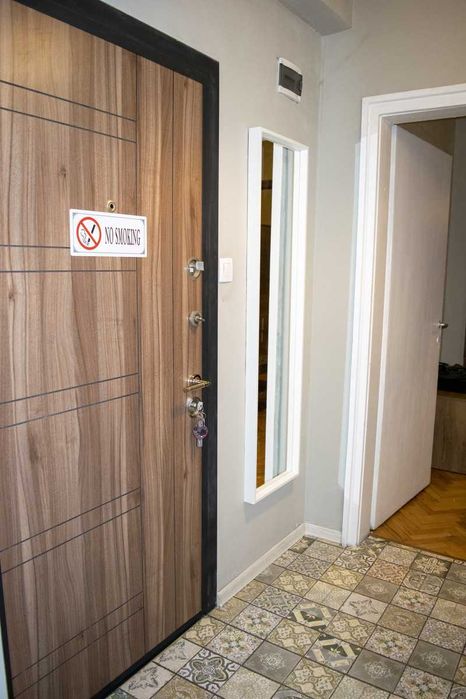 Дава се под наем Едностаен апартамент в София, Център - 55 кв.м за 688.5 € - Снимка #8