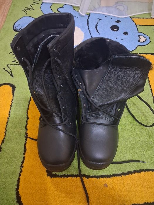 Продам берцы летний и зимний