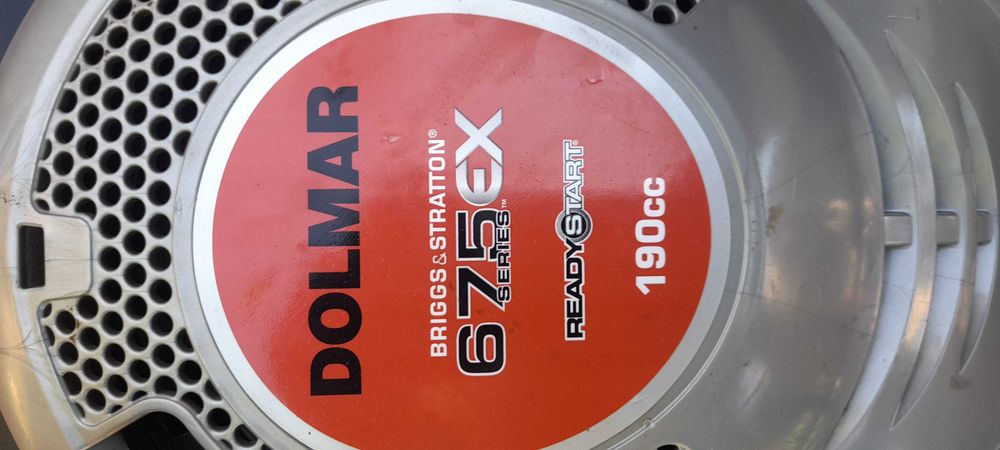 Masina de tuns iarba cu autopropulsie cu 3 viteze