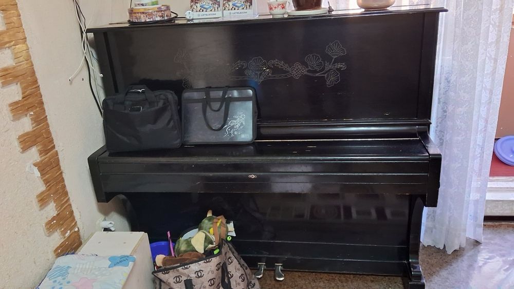 Пианино Волга продаеться