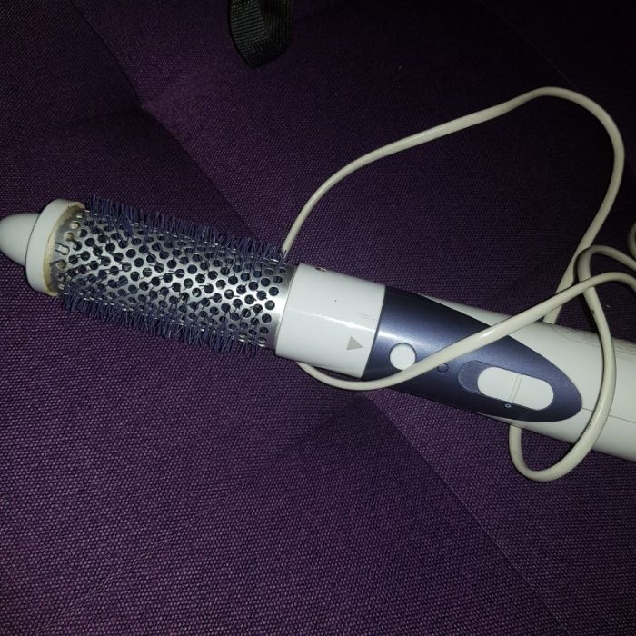 Perie cu aer cald Philips Airstyler HP8650