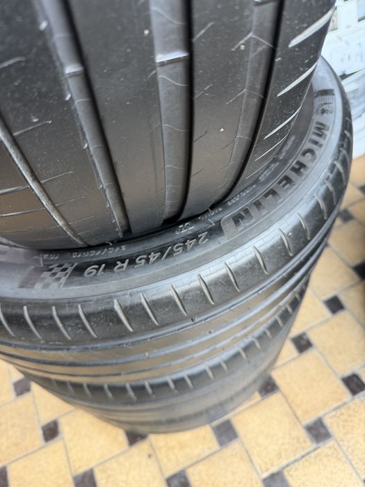 Michelin pilot sport 4 balon 245/45/R19