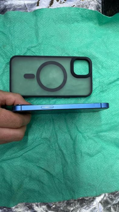 Продам или обменяю iPhone 13